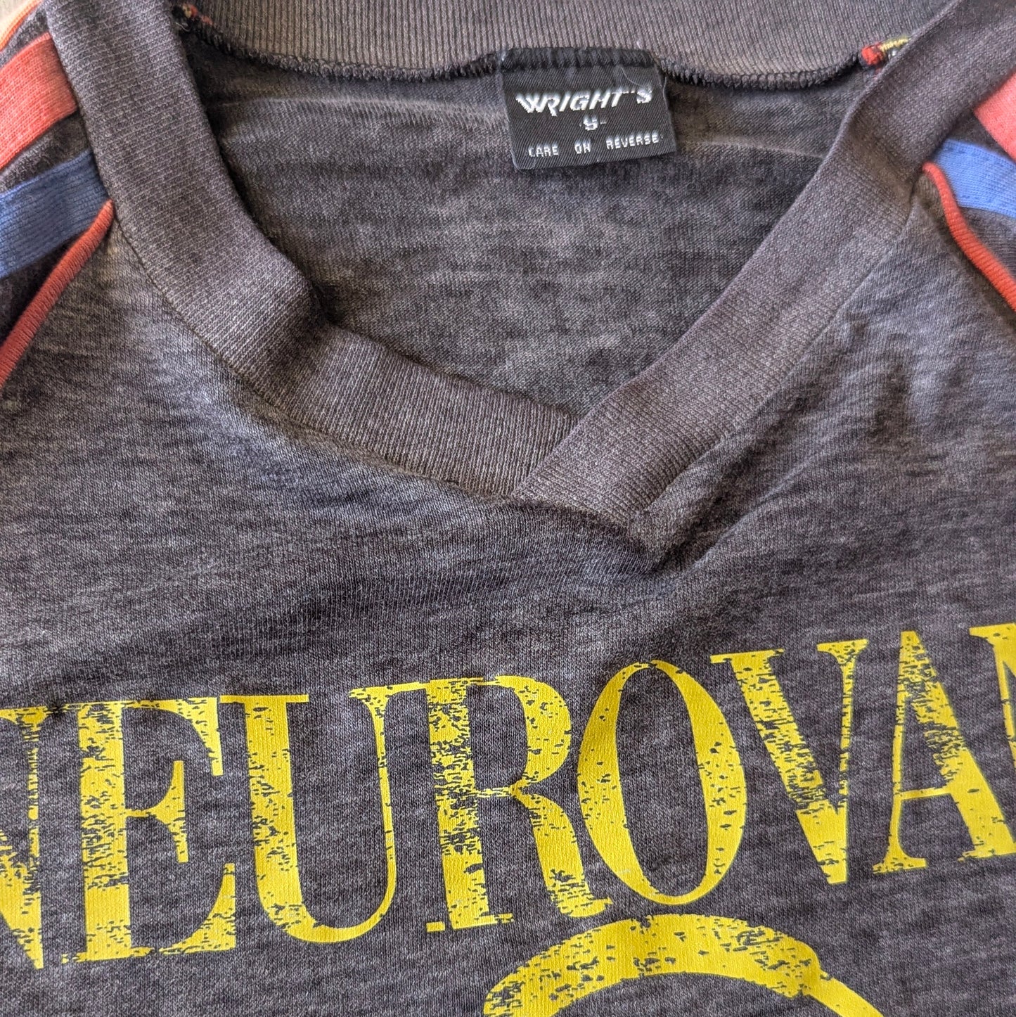 Neurovana - Women's Cropped VTG Tee S - Repurposed Rebels
