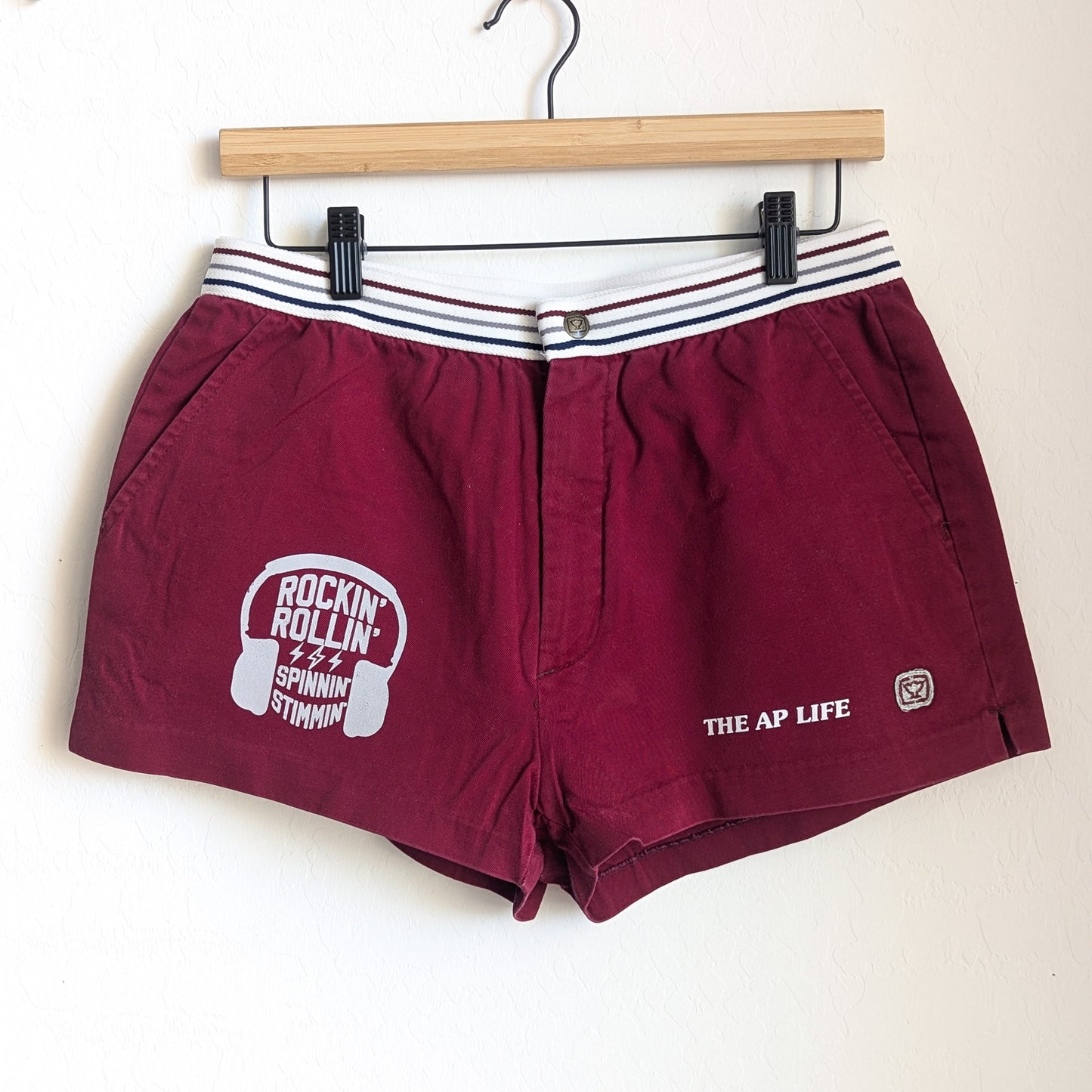 Rockin' Rollin' Spinnin' Stimmin' - Unisex VTG Davis Cup Shorts (M) - Repurposed Rebels