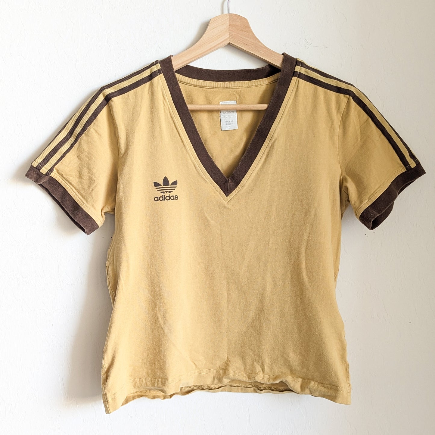 Each-Chee - All Abilities Play - Adaptive Sports - Women's V-Neck Boxy Soccer Tee (M) - Repurposed Rebels